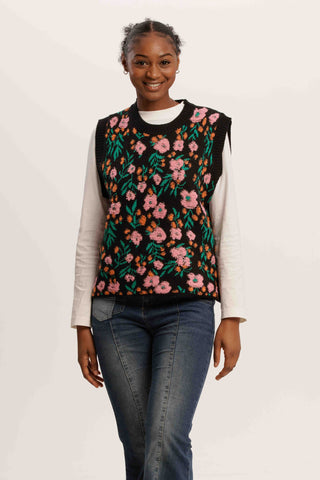 FlowerTangle Knit Vest – Jungle-Inspired Sleeveless Floral Cardigan